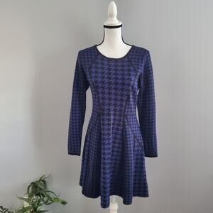 Ellen Tracy Houndstooth Blue Black Circle Sweater Dress M